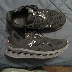 On Running Men's Black and Gray Athletic Shoes